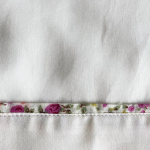 Load image into Gallery viewer, Cream &amp; Floral Trim Nightdress
