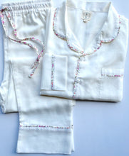 Load image into Gallery viewer, Cream &amp; Floral Trim Pyjama Set
