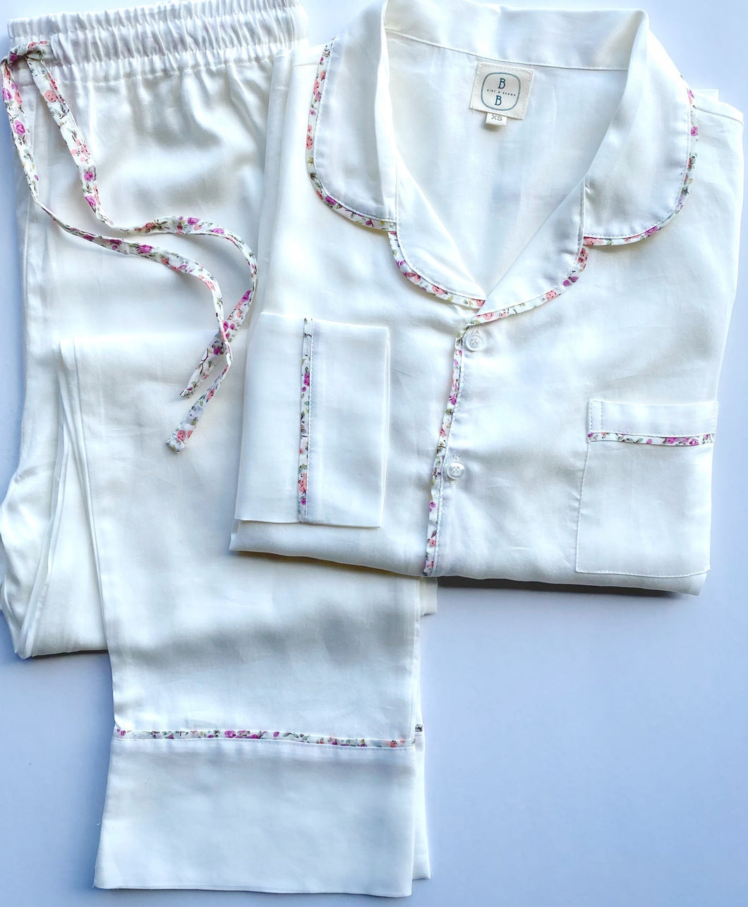 Cream & Floral Trim Pyjama Set